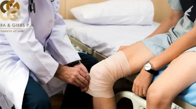 ¿Debo decirle a mi médico que me lesioné en el trabajo?